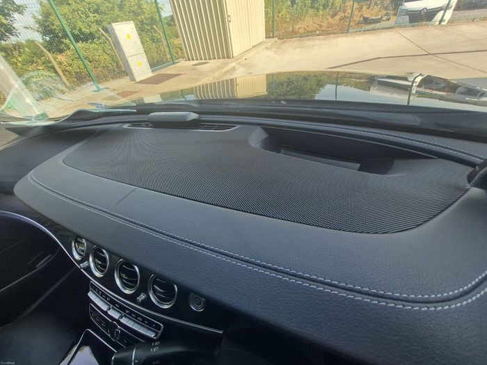 Mercedes-Benz 220 2018