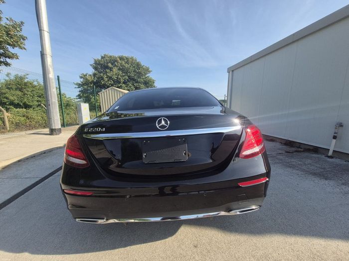 Mercedes-Benz 220 2018