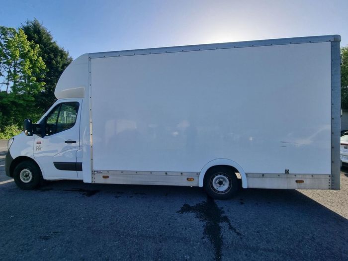 Renault Master 2021