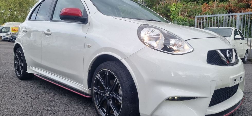 Nissan March 2016