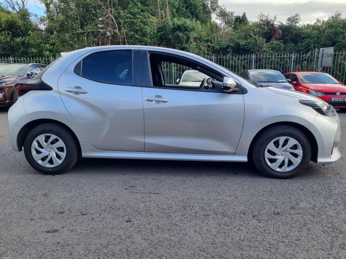 Toyota Yaris 2021
