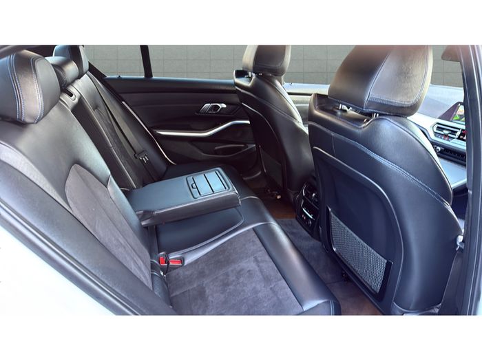 BMW 3 Series 2020