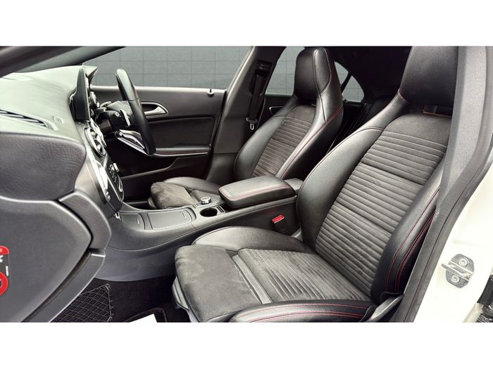 Mercedes-Benz CLA Class 2018