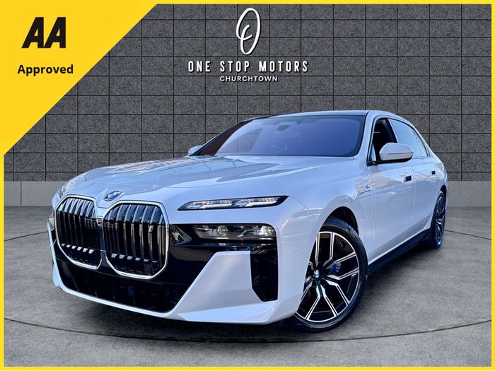 BMW i7 2025