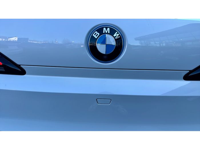 BMW i7 2025