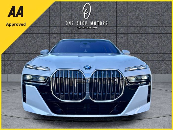 BMW i7 2025
