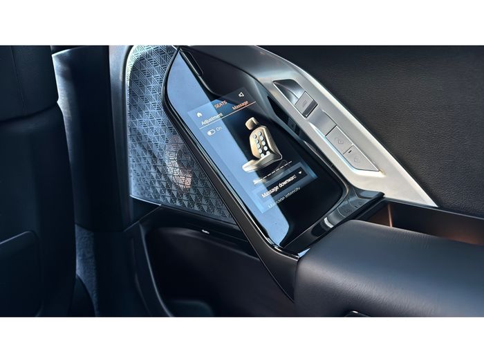 BMW i7 2025