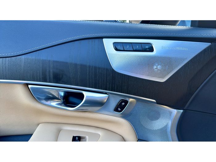 Volvo XC90 2023