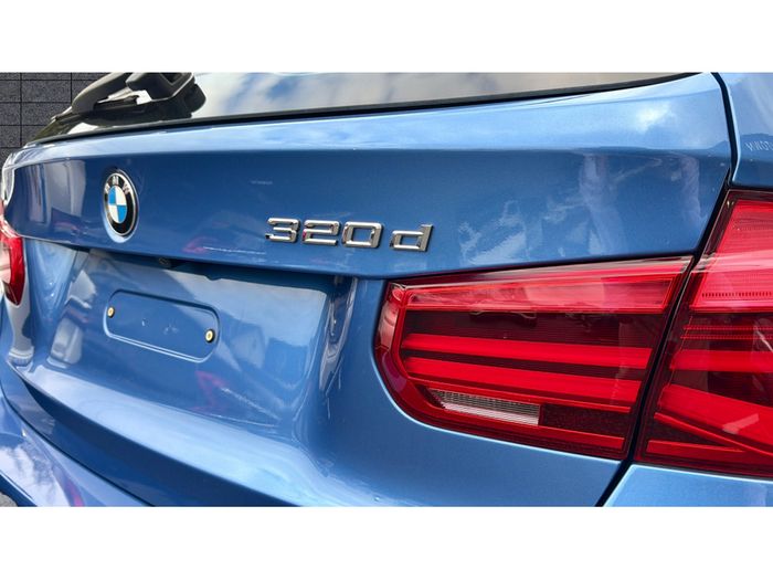 BMW 3 Series 2017