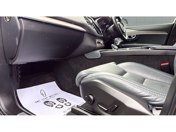 Volvo XC90 2023