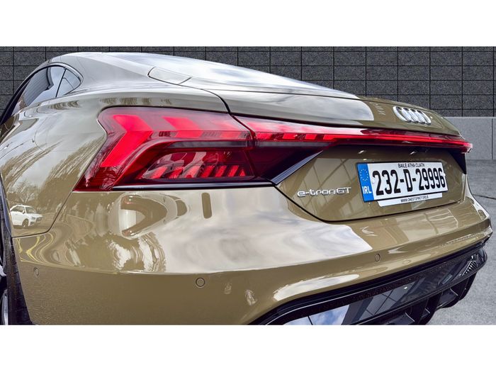 Audi e-tron GT quattro 2023