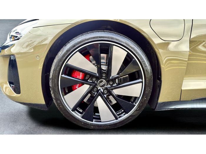 Audi e-tron GT quattro 2023