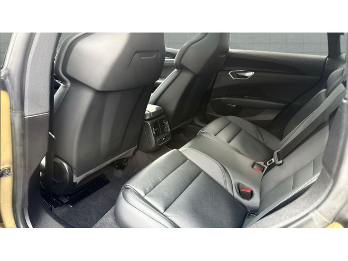 Audi e-tron GT quattro 2023
