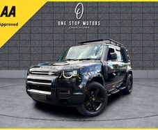 Land Rover Defender 2021