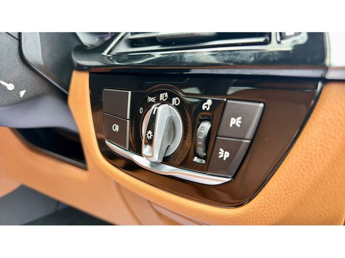 BMW 5 Series 2021