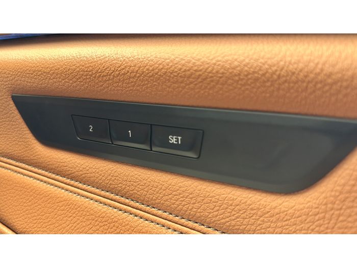BMW 5 Series 2021