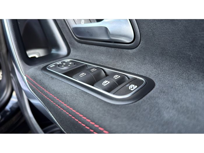 Mercedes-Benz A-Class 2021