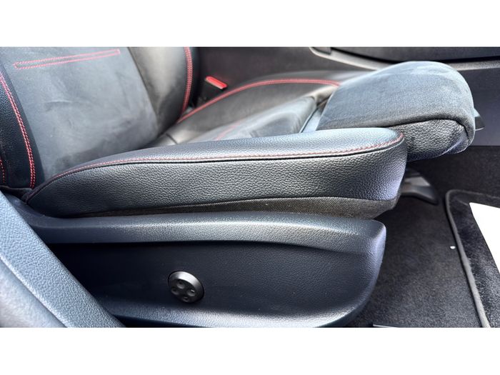Mercedes-Benz A-Class 2021