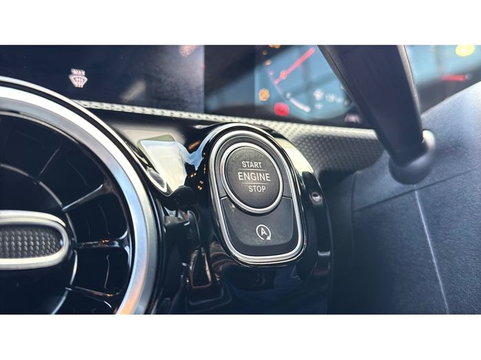 Mercedes-Benz A-Class 2021
