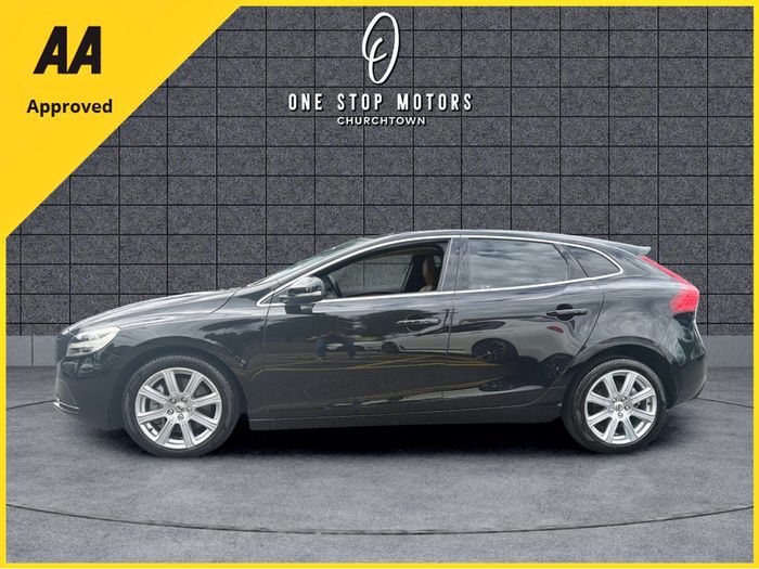 Volvo V40 2017