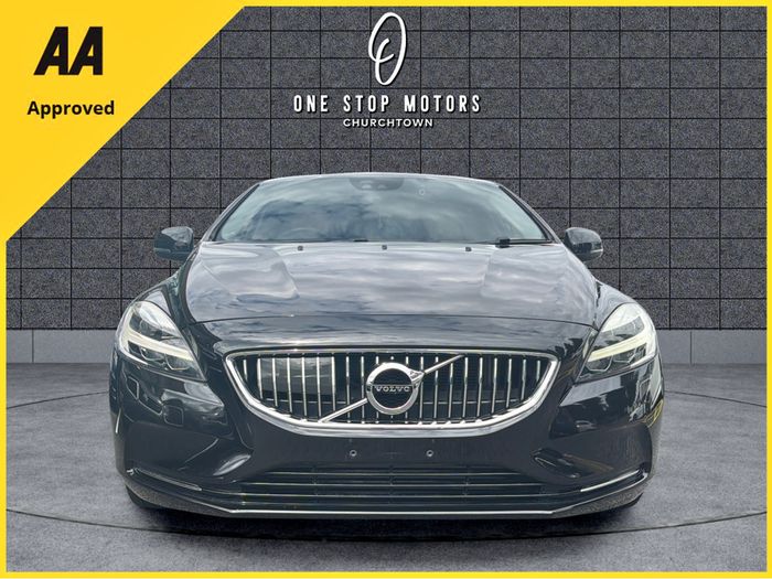 Volvo V40 2017