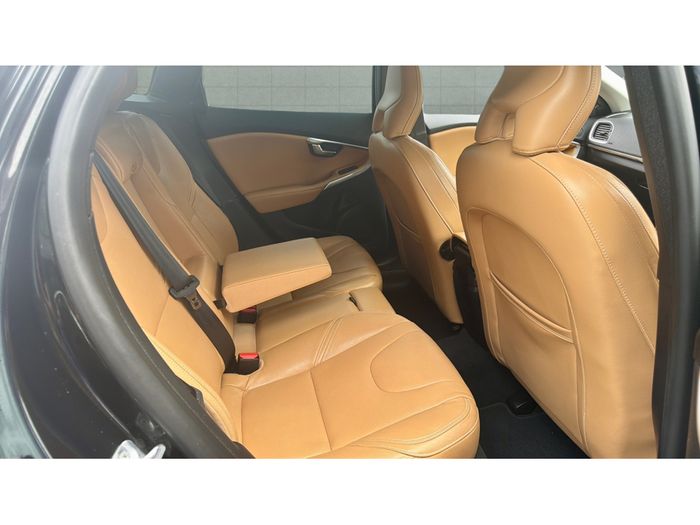 Volvo V40 2017