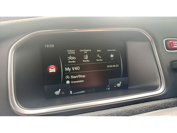 Volvo V40 2017