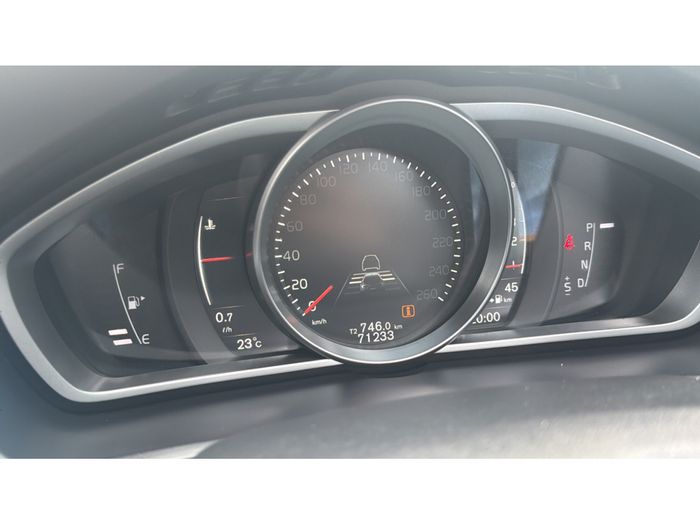 Volvo V40 2017