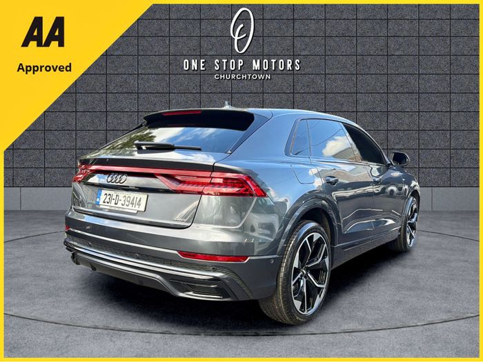 Audi Q8 2023