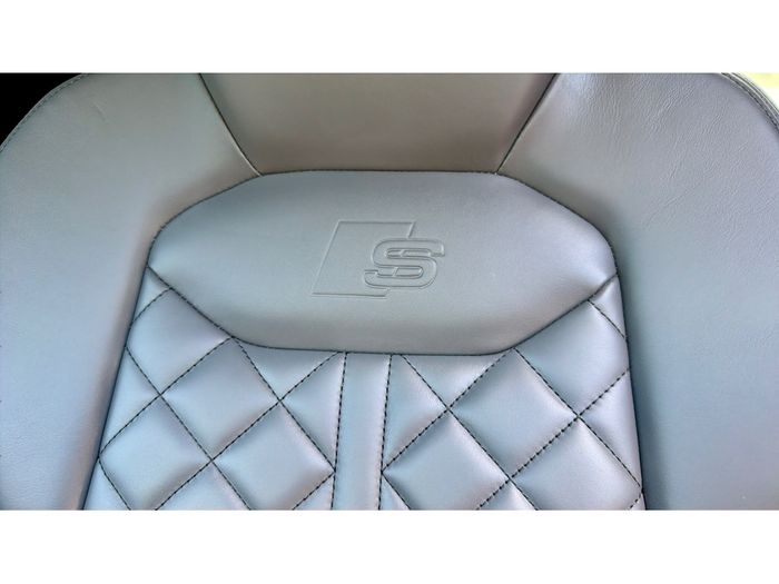 Audi Q8 2023