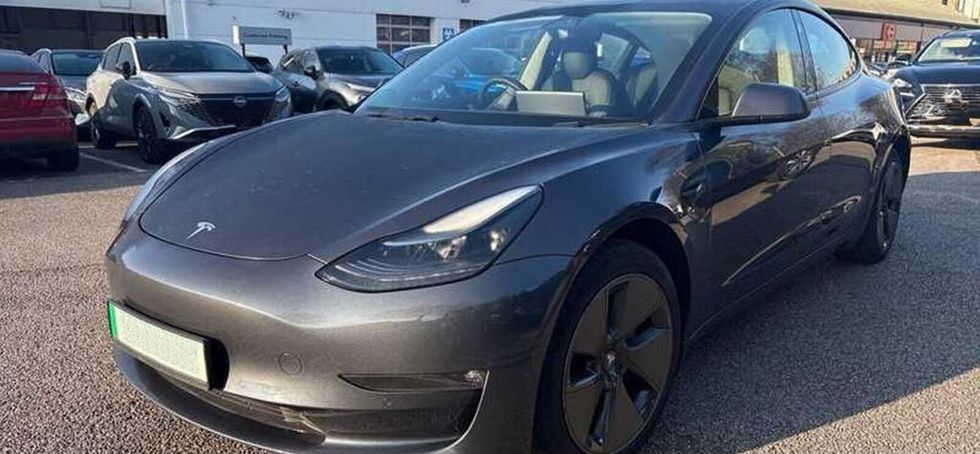 Tesla Model 3 2022