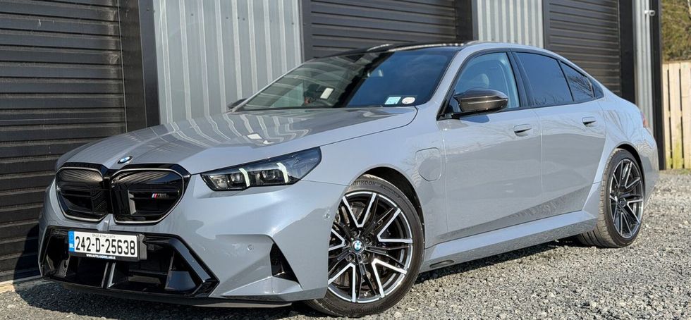 BMW M5 2024