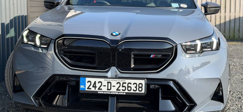 BMW M5 2024