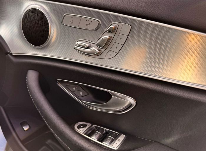 Mercedes-Benz E-Class 2019