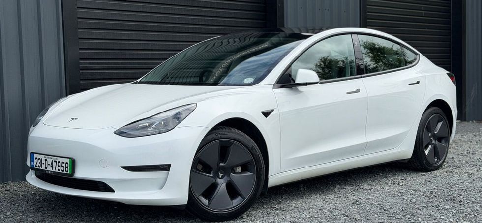 Tesla Model 3 2023