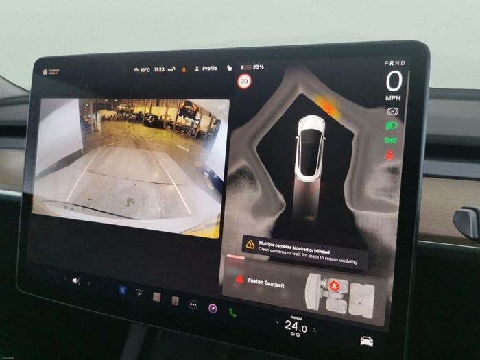 Tesla Model 3 2023