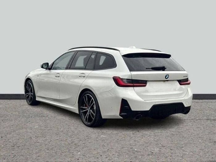 BMW 3 Series 2023