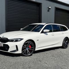 BMW 3 Series 2023