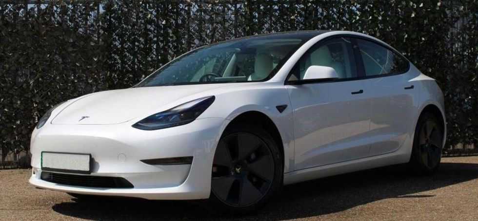 Tesla Model 3 2022