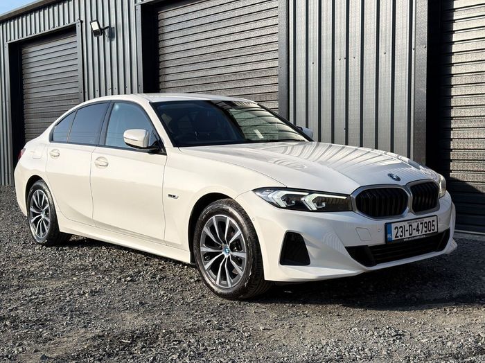 BMW 3 Series 2023