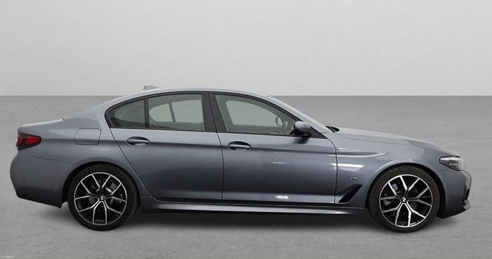 BMW 5 Series 2021
