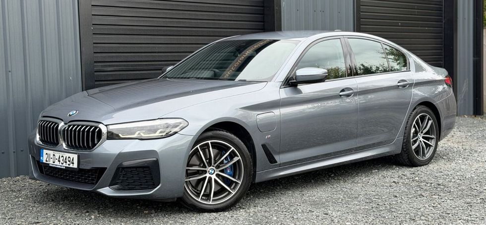 BMW 5 Series 2021