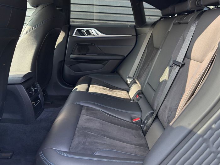 BMW i4 2022