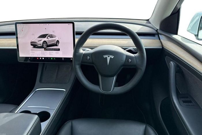 Tesla Model Y 2022