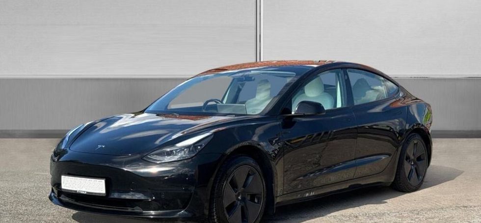 Tesla Model 3 2021
