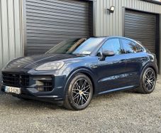 Porsche Cayenne 2024