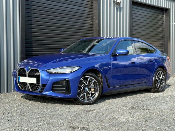 BMW i4 2023