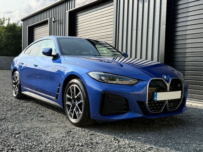 BMW i4 2023