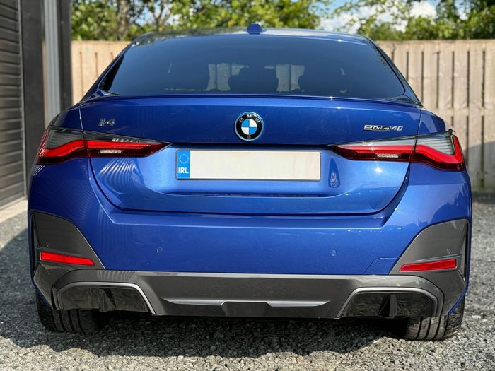 BMW i4 2023