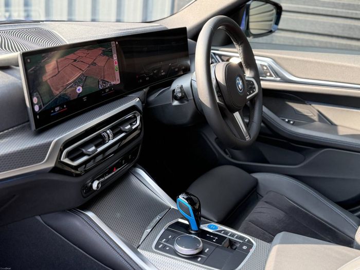 BMW i4 2023